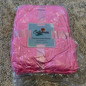 NEW Premium Hoodie Blanket - Pink